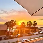 Currila Sunset Beaty 公寓