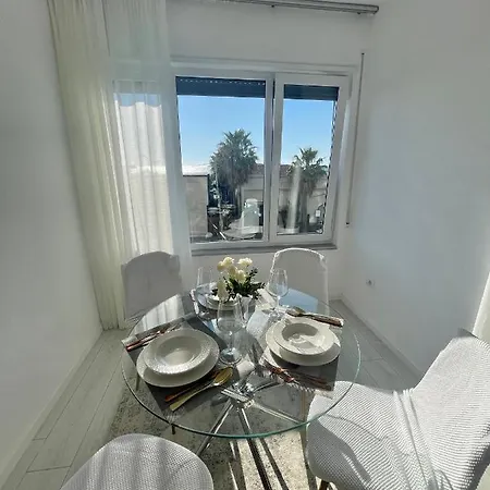 Currila Sunset Beaty Apartman Durrës