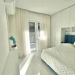 Currila Sunset Beaty Apartment Durres