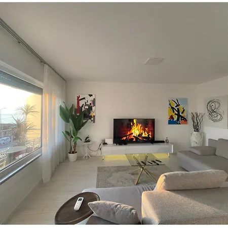 Apartment Currila Sunset Beaty *