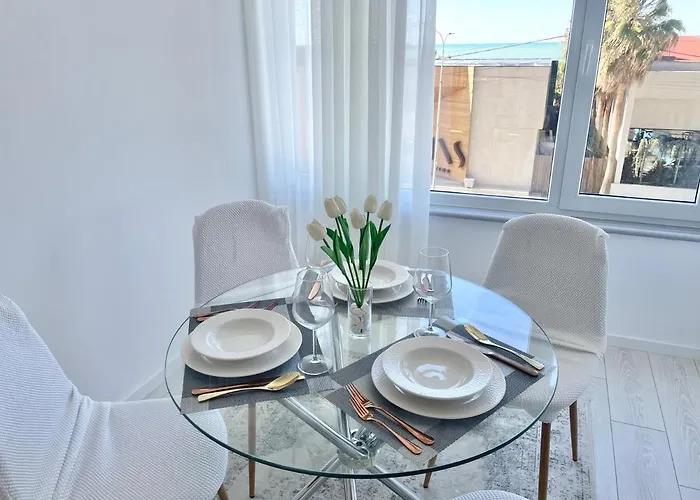 Currila Sunset Beaty Lejlighed *