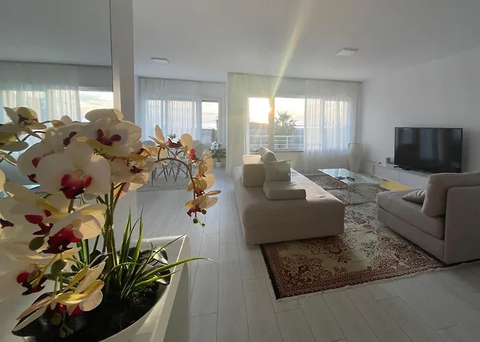 Currila Sunset Beaty Durrës