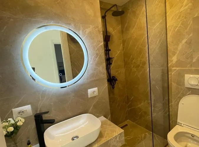 Currila Sunset Beaty