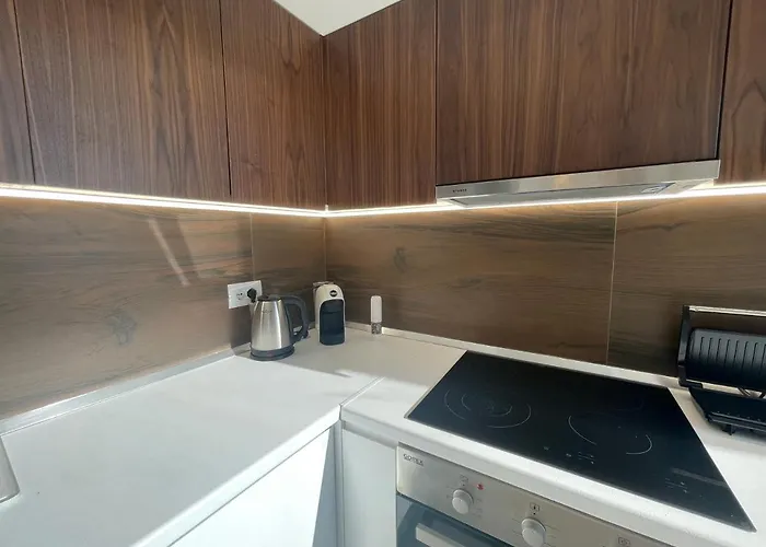 Currila Sunset Beaty Durrës