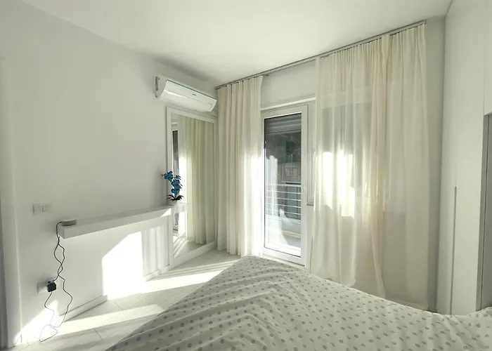 Currila Sunset Beaty