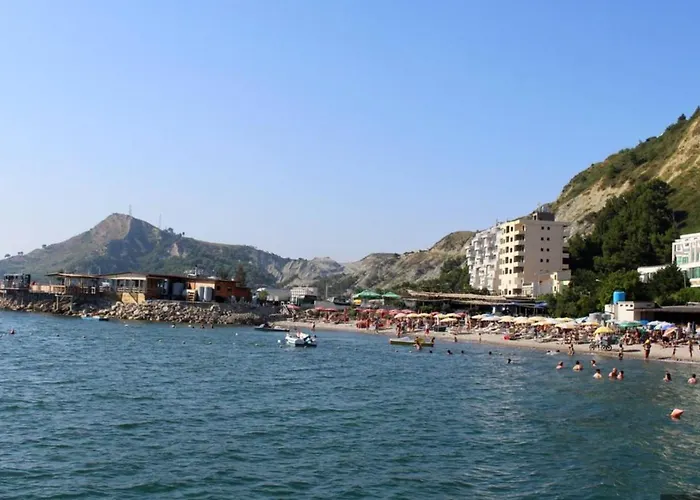 Currila Sunset Beaty