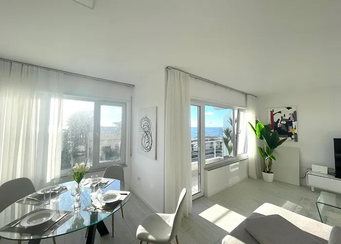 Currila Sunset Beaty Lejlighed